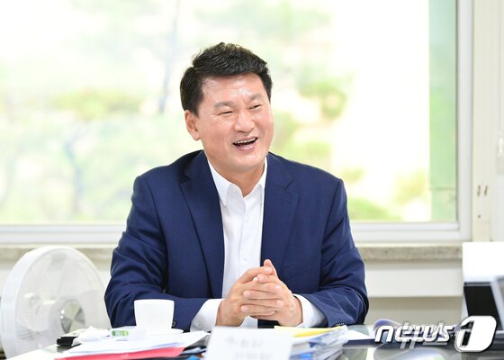 본문 이미지 - 김성수 부산 해운대구청장.&#40;뉴스1 DB&#41;