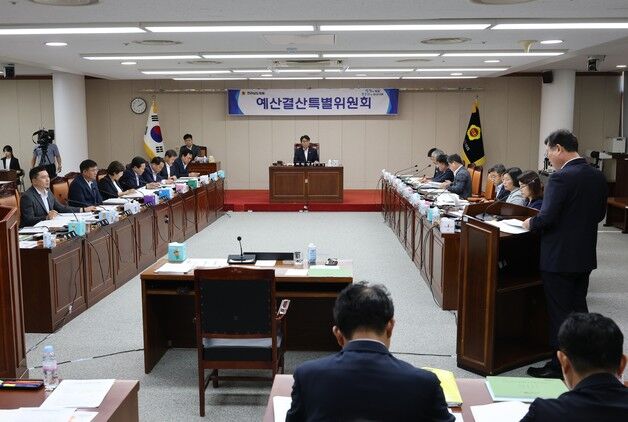 전남도의회 예결특위, 6056억원 증액 2회추경안 원안가결