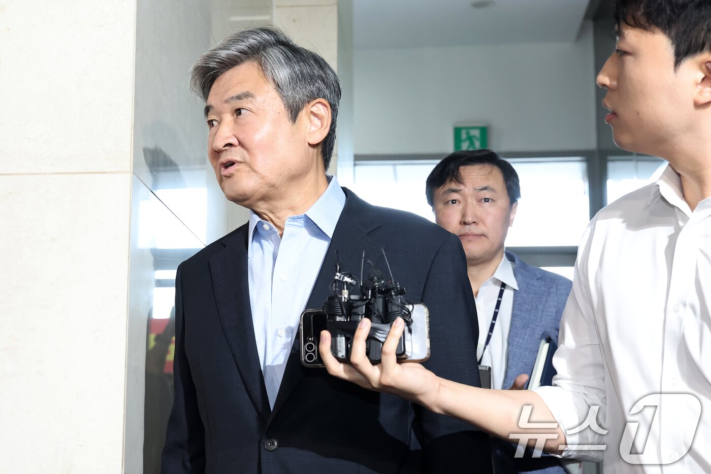 본문 이미지 - 조태용 전 국가정보원장이 29일 오전 서울 서초구 &#39;순직 해병 특검&#39;&#40;이명현 특별검사&#41; 사무실에 피의자 신분으로 출석하고 있다. 2025.7.29/뉴스1 ⓒ News1 민경석 기자