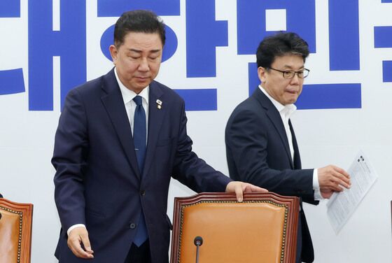 '대주주 10억' 설전…진성준 "주가변동 미미" 野 "개미 골병"(종합)