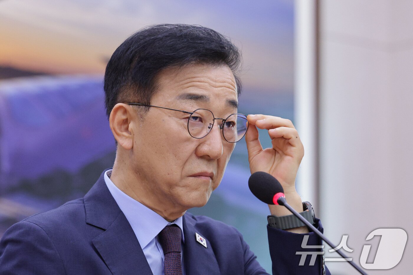 본문 이미지 - 김윤덕 국토교통부 장관 후보자가 29일 오전 서울 여의도 국회 국토교통위원회에서 열린 인사청문회에서 의원 질의에 답변하고 있다. 2025.7.29/뉴스1 ⓒ News1 신웅수 기자