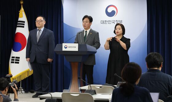 고용장관 "노란봉투법, 재계 우려 잘 알아…책임지고 현장 살필 것"(종합)