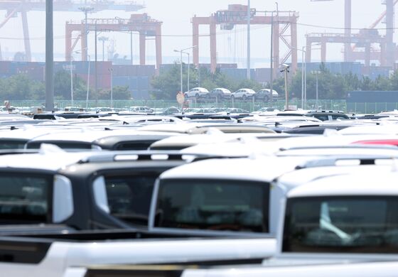 "車 관세 15%로 낮췄는데"…현대차·기아 동반 약세[핫종목]