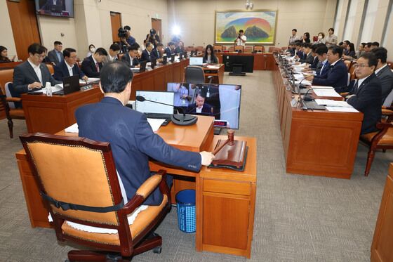 국회 정무위, 대미 통상 마찰 우려에 온라인플랫폼법 논의 보류