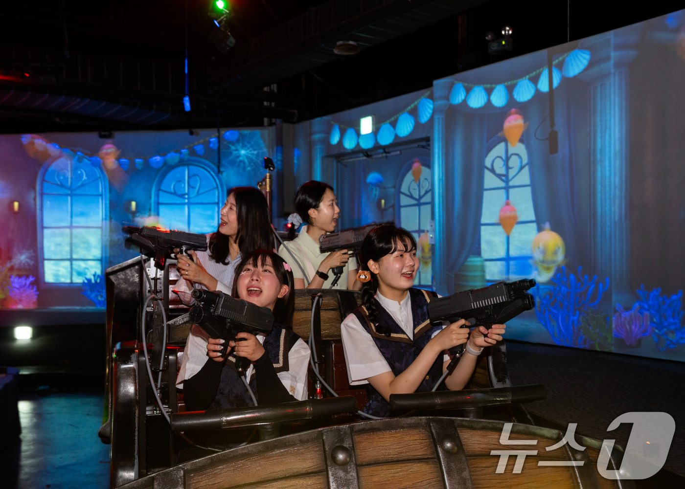 (서울=뉴스1) = 전세계 어린이들에게 많은 인기를 끌고 있는 핑크퐁 아기상어가 에버랜드를 찾아온다.삼성물산 리조트부문(사장 정해린) 에버랜드는 오는 4일부터 8월 3일까지 글로벌 …