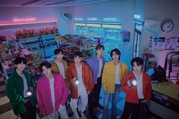 방탄소년단 라이브 앨범, 미국 '빌보드 200' 10위 진입