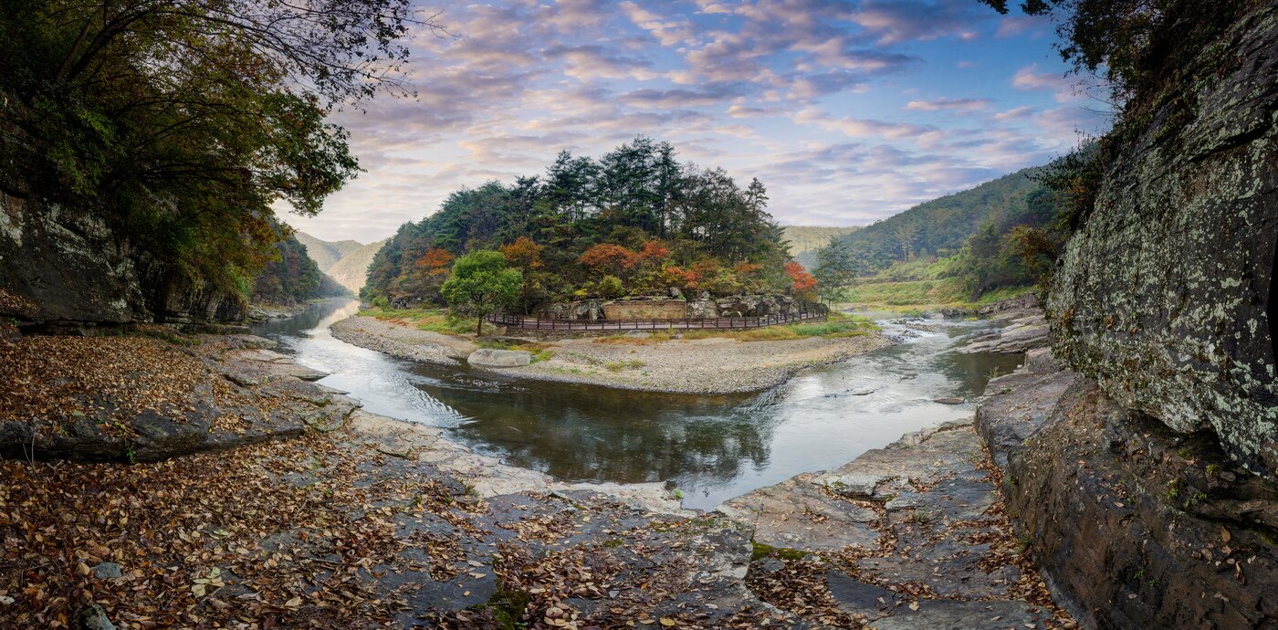 본문 이미지 - 울주 천전리 명문과 암각화&#40;국가유산청 제공&#41;