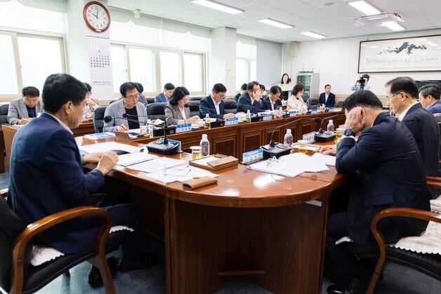 옥천군의회, 군 지방소멸기금 활용 계획 두고 쓴소리