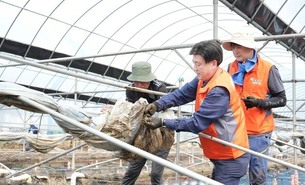 방세환 광주시장, 가평서 수해복구 일손 도와