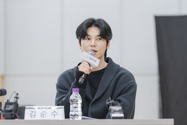 '국악계 아이돌' 김준수 "심봉사 역 덕분에 '새로운 눈' 뜨게 됐다"