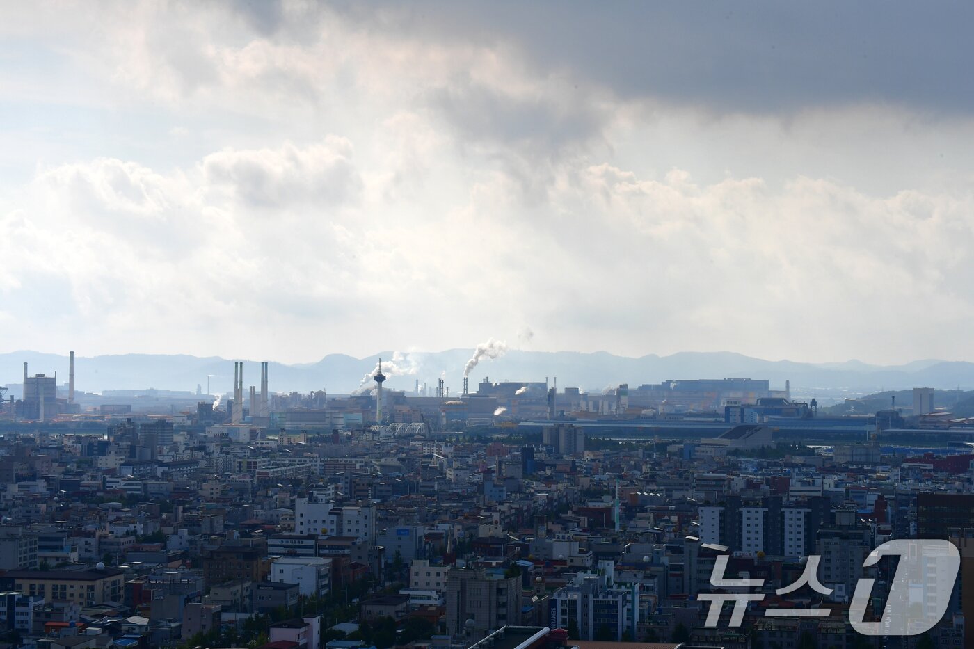 본문 이미지 - 포스코 포항제철소  2025.7.31/뉴스1 ⓒ News1 최창호 기자