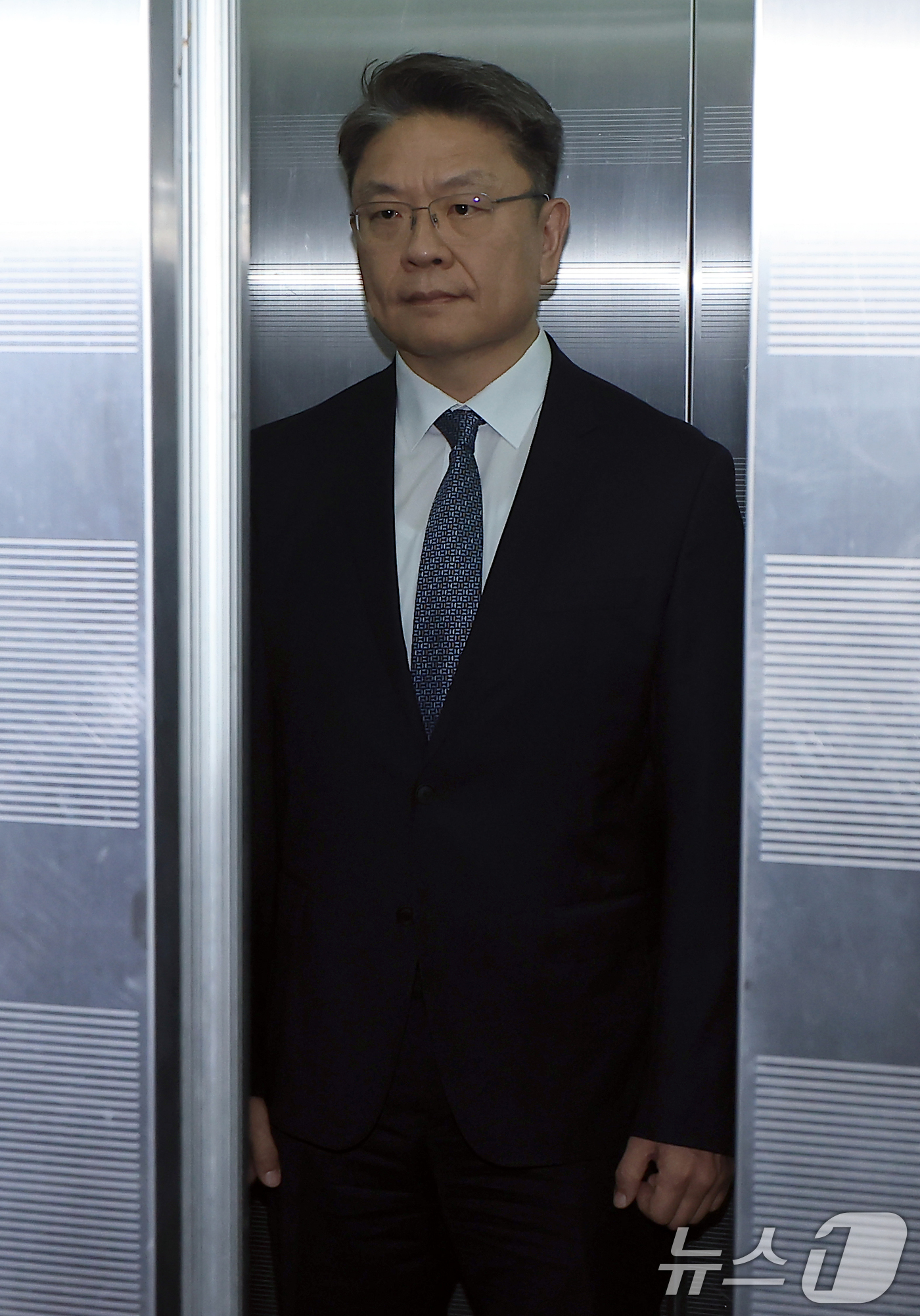 (서울=뉴스1) 박정호 기자 = 직권남용권리행사방해 혐의를 받는 이시원 전 공직기강비서관이 31일 오전 서울 서초동 순직해병특검에 피의자 신분으로 소환되고 있다.  2025.7.3 …