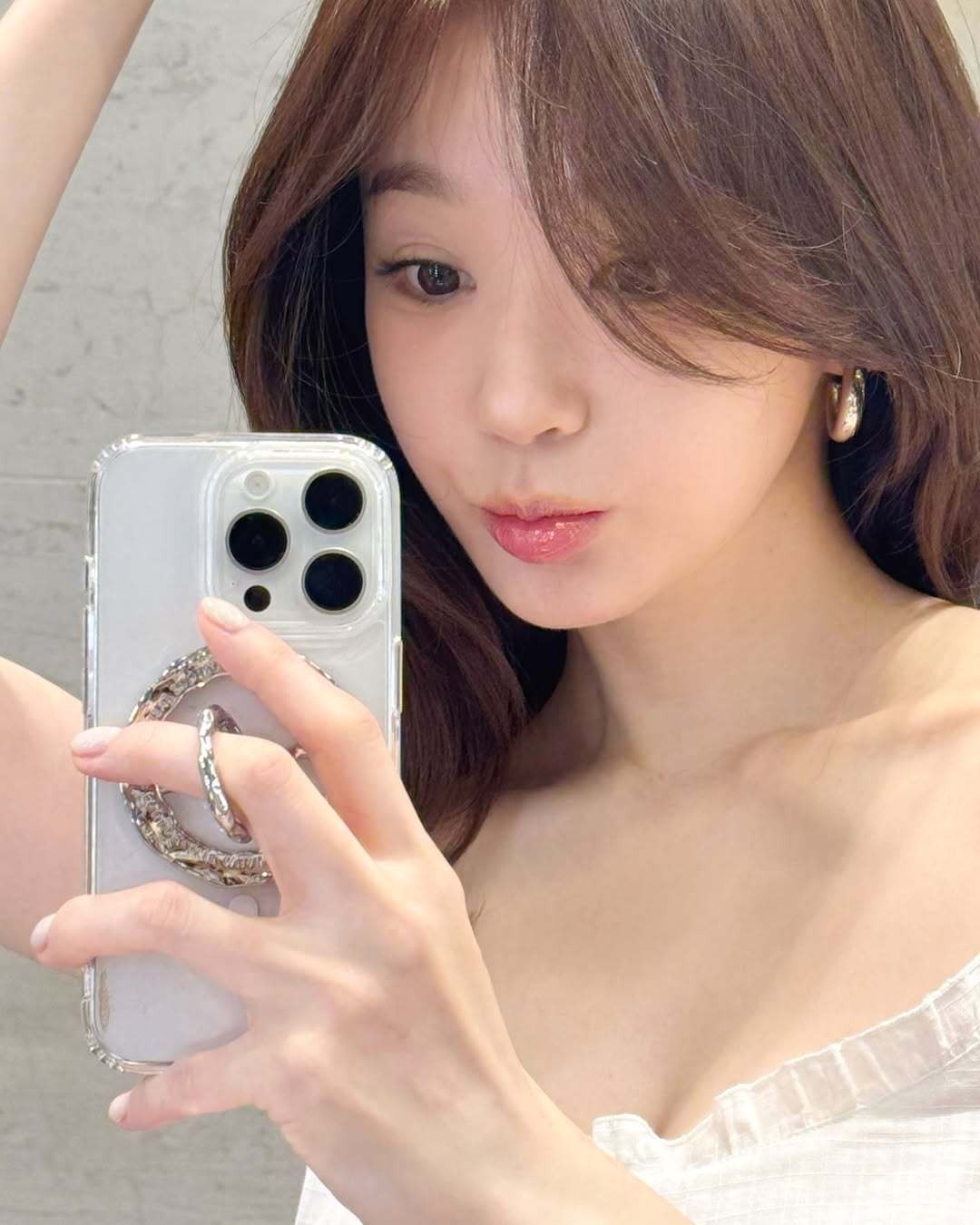 본문 이미지 - 사진=강민경 인스타그램