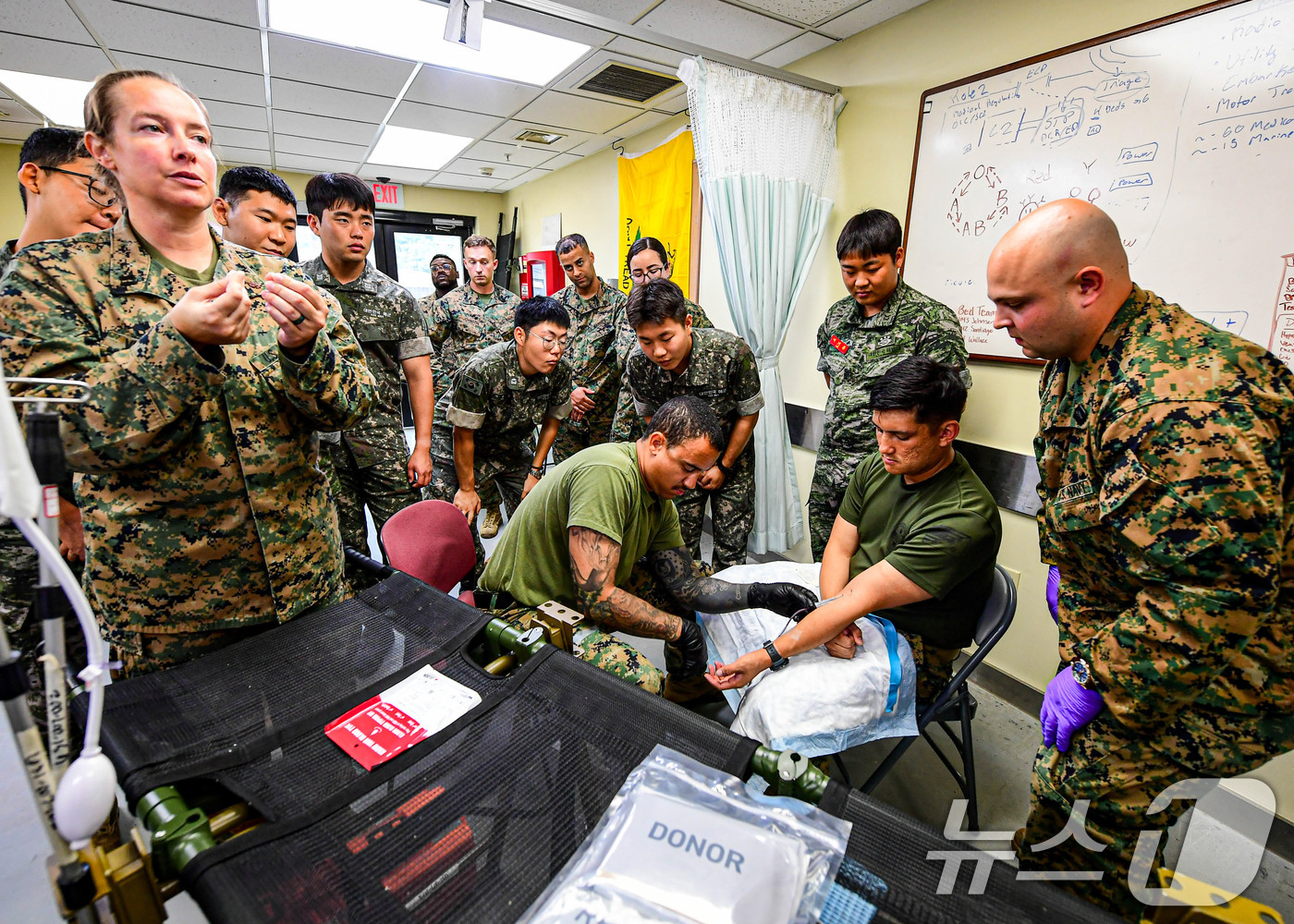 (서울=뉴스1) = 해병대 제2사단은 지난 27일부터 한·미 해병대의 전술적 교류를 통해 긴밀한 협력과 연합작전 수행능력을 제고하는 '25-2차 KMEP 훈련을 진행하고 있다고 3 …