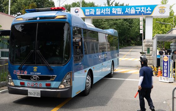 '尹 수감' 서울구치소 내부 32도 찜통…일부 시설서 온열질환자 발생