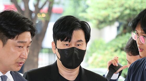 '관세법 위반 혐의' 공판 출석하는 양현석