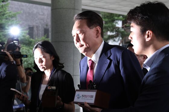 [뉴스1 PICK]두번째 소환된 尹, 취재진 질문에는 '침묵'