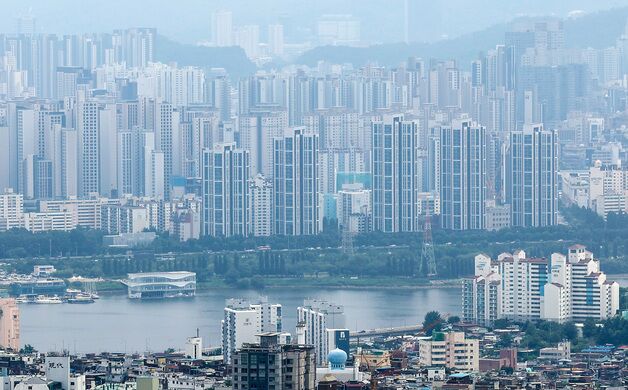 '부동산 쏠림' 지적한 한은…직원에 저리로 수천만원 대출