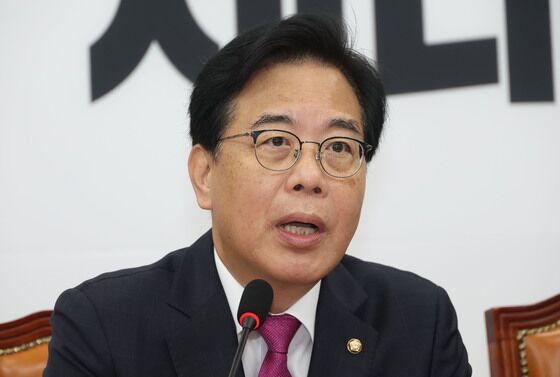 송언석 "안철수 사퇴 당혹스러워…미리 귀띔 있었다면 좋았을 것"(종합)