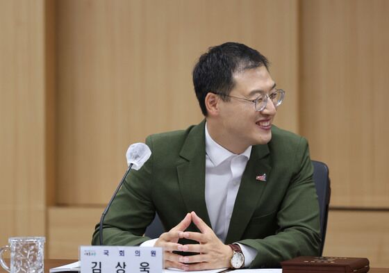 김상욱 "지지율 19%? 국힘 주류, 신경도 안 써…더 행복해 보이더라"
