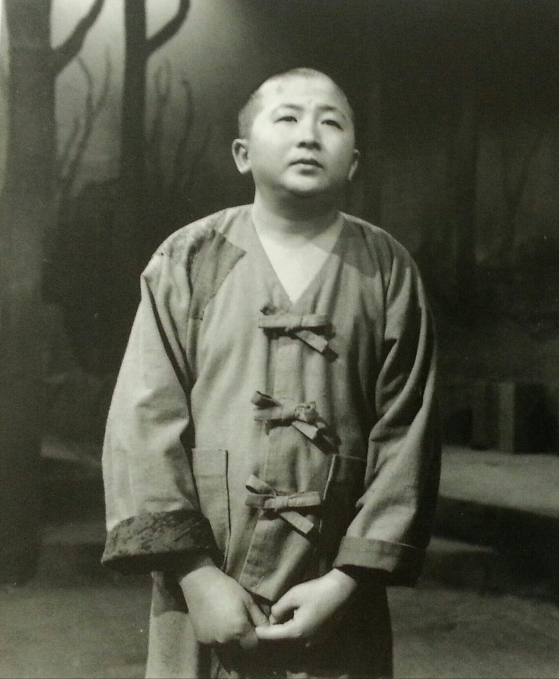 본문 이미지 - 지춘성 배우의 1991년 '동승' 공연 모습(국립극단 제공)