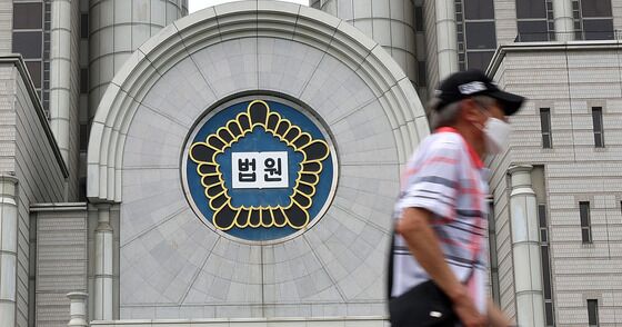 "장세척기, 돈 된다"…탈북민·노인에 17억 등친 다단계 일당, 2심서 감형