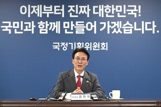 [단독]金총리·의료계, 의대생 복귀 최우선 공감대…"늦어도 21일"