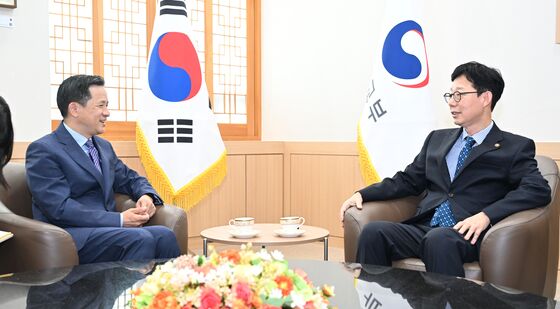 주한중국대사와 환담 나누는 박윤주 외교부 1차관