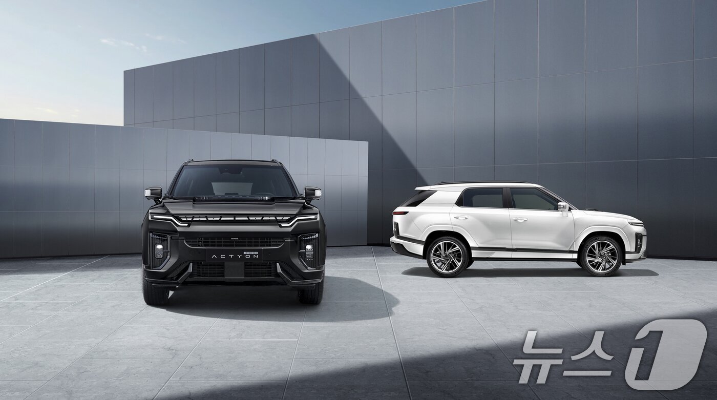 본문 이미지 - KG 모빌리티가 듀얼 테크 하이브리드 시스템과 세련된 스타일로 완성한 The Gentle Machine ‘액티언 하이브리드’를 출시하고 본격적인 판매에 돌입했다고 8일 밝혔다. 사진은 KGM 액티언 하이브리드 모습, (KG 모빌리티 제공. 재판매 및 DB 금지) 2025.7.8/뉴스1