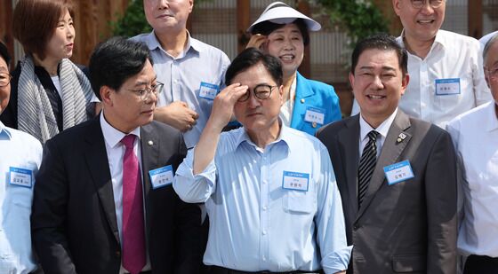 우원식 의장, 여야 원내대표와 함께