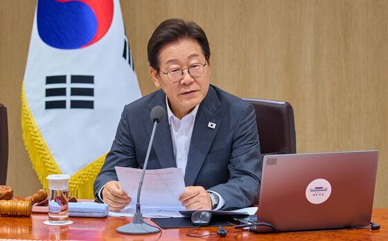 李대통령 "남북간 평화 공존이 안보 위한 현실적·실용적 선택지"