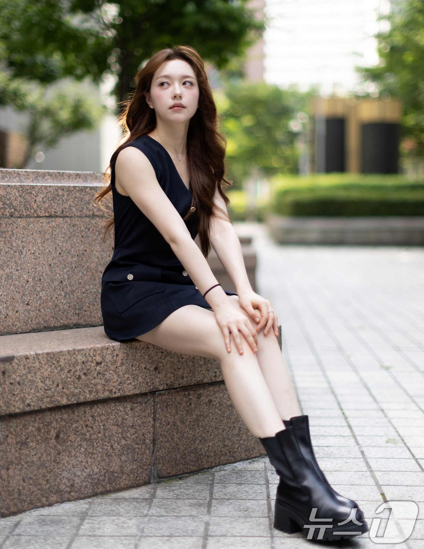 (서울=뉴스1) 이승배 기자 = 피프티피프티 문샤넬이 서울 종로구 뉴스1 본사에서 뉴스1과의 인터뷰 전 포즈를 취하고 있다. 2025.7.20/뉴스1