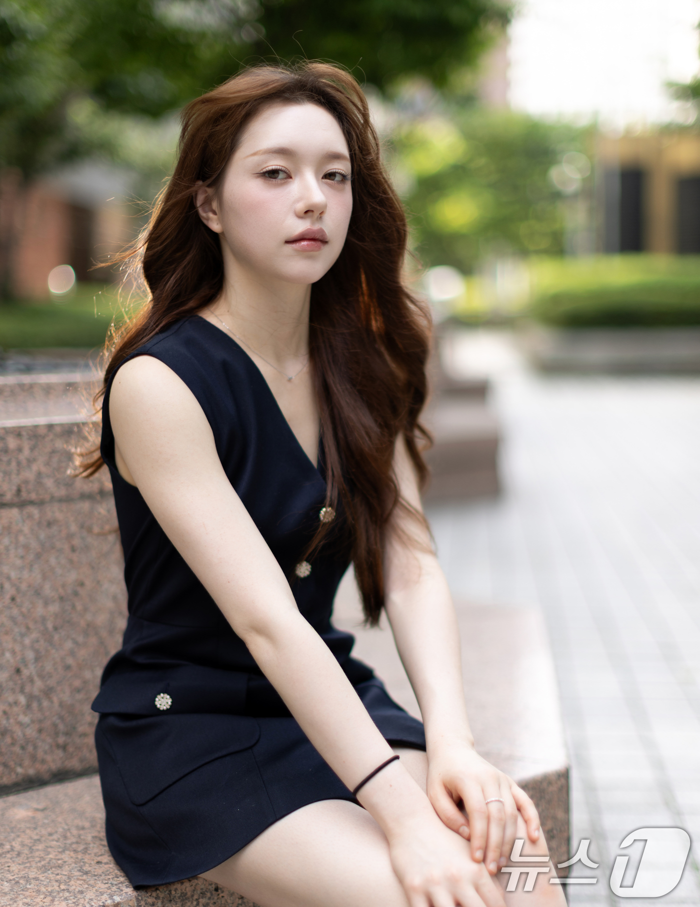 (서울=뉴스1) 이승배 기자 = 피프티피프티 문샤넬이 서울 종로구 뉴스1 본사에서 뉴스1과의 인터뷰 전 포즈를 취하고 있다. 2025.7.20/뉴스1