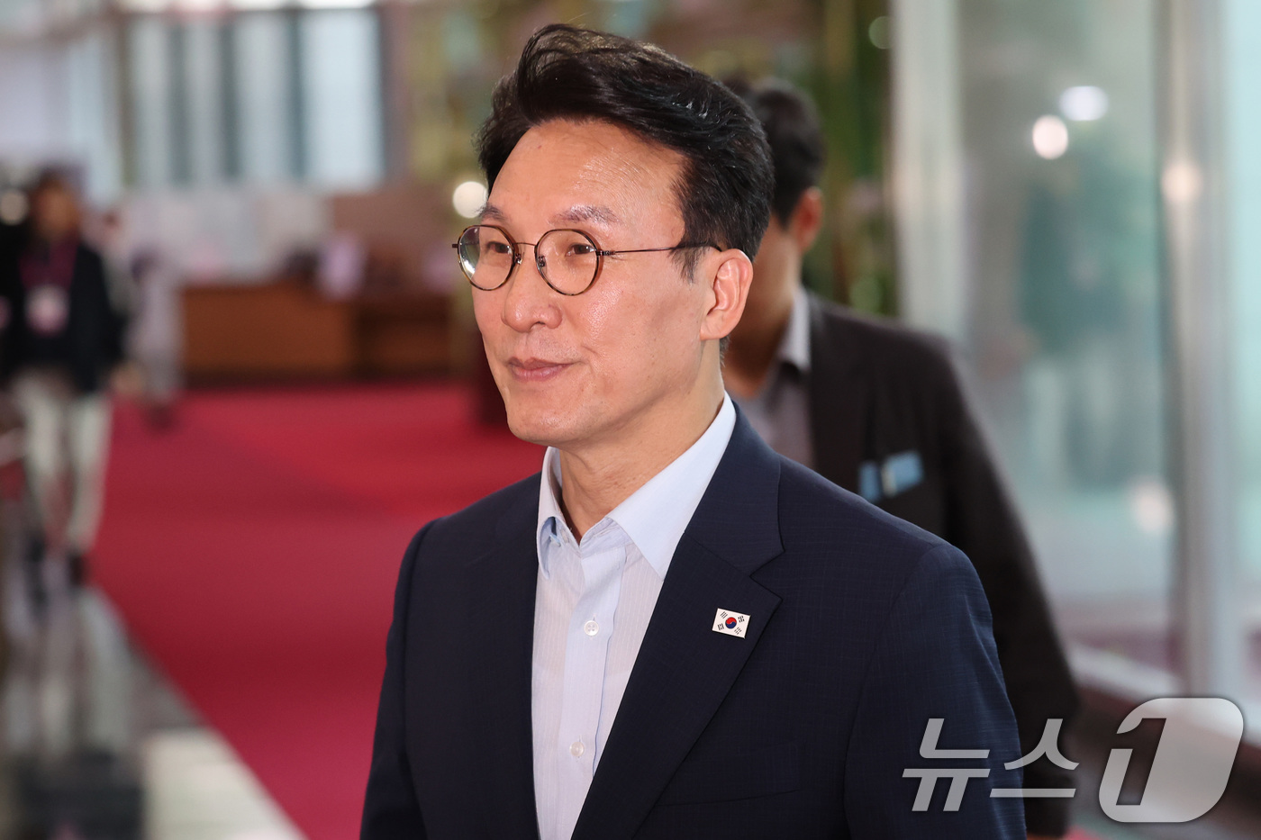 (서울=뉴스1) 임세영 기자 = 김민석 국무총리가 8일 오후 서울 종로구 정부서울청사로 등청하고 있다. 2025.7.8/뉴스1