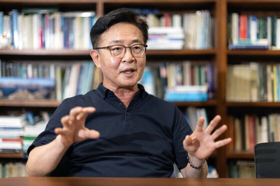 "통일과 대한민국의 국가성 공존해야…통일부 명칭 변경 부적절"