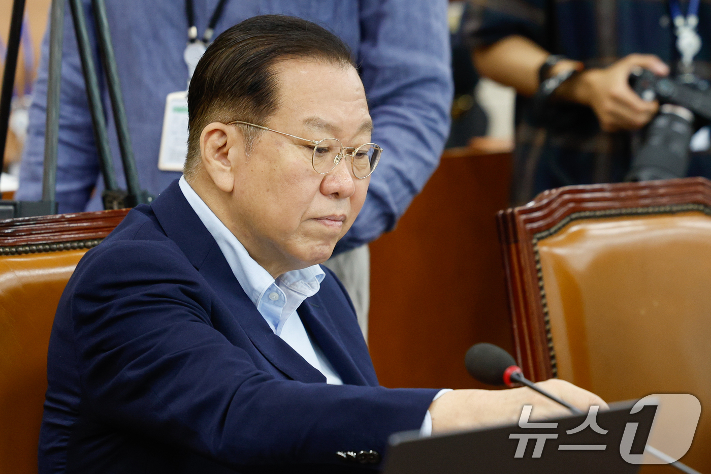 (서울=뉴스1) 안은나 기자 = 권영세 국민의힘 의원이 9일 오전 서울 여의도 국회에서 열린 제427회국회(임시회) 기획재정위원회 제1차 전체회의에 자리하고 있다. 2025.7.9 …
