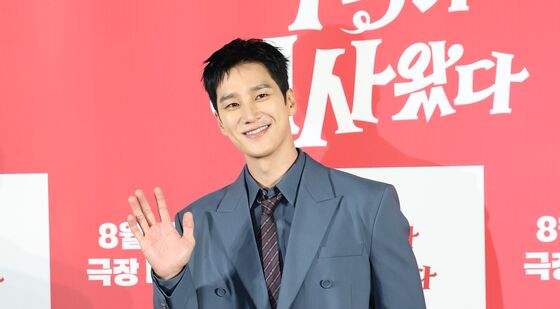 안보현, 피지컬 남신