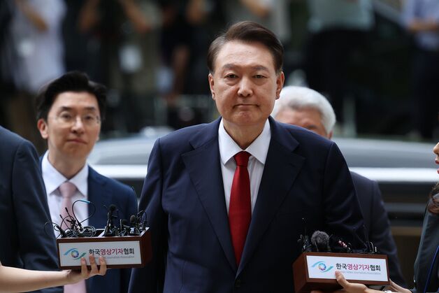 비상계엄 준비부터 해제까지…군 인사·'2차 계엄' 의혹 들여다본다