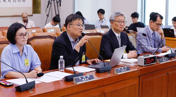 진술하는 김필성 변호사