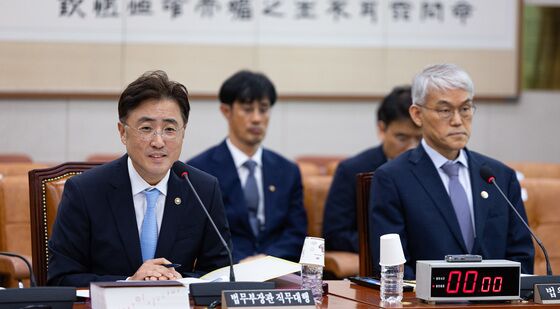 이진수 법무부 장관 직무대행 법사위 답변