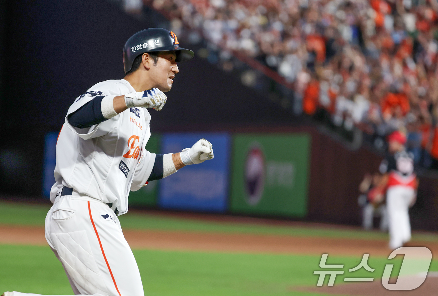 (대전=뉴스1) 김기태 기자 = 9일 오후 대전 한화생명 볼파크에서 열린 프로야구 '2025 신한 SOL뱅크 KBO 리그' 기아 타이거즈와 한화 이글스 경기에서 4회말 2사 1, …