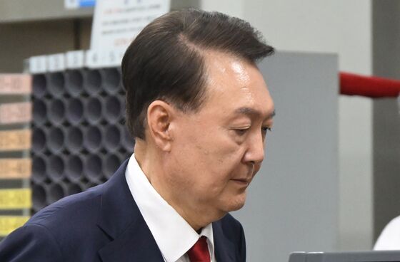 주말 오후 예상치 못한 전격적 '尹 기소'…구속기간 논란 차단 포석