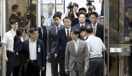내란특검 "尹 14일 오후 2시 출석 요청…조사 응할 거라 믿어"