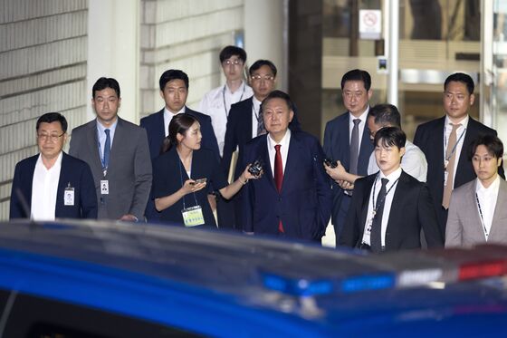 尹 "변호인들조차 떠나는 고립 처해"…구속심문서 '구인난' 호소
