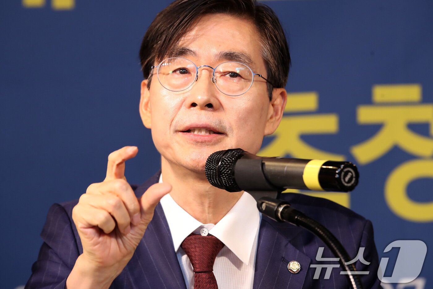 본문 이미지 - 조경태 국민의힘 당대표 선거 후보가 1일 오전 대구 남구 이천동 대구아트파크에서 열린 아시아포럼21 초청토론회에 참석해 발언하고 있다. 2025.8.1/뉴스1 ⓒ News1 공정식 기자