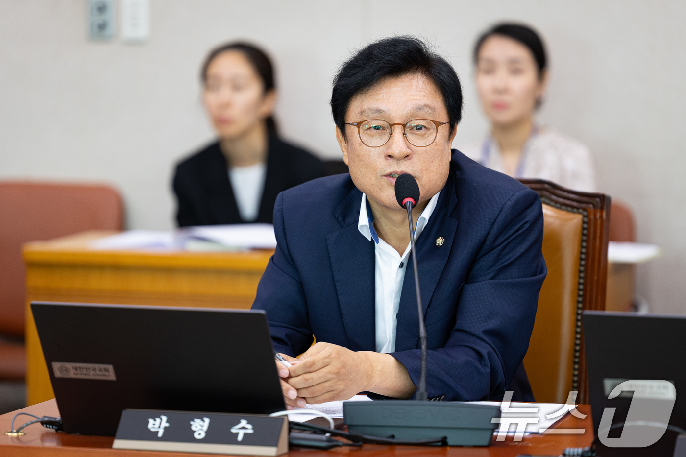 (서울=뉴스1) 유승관 기자 = 박형수 국회 법제사법위원회 신임 국민의힘 간사가 1일 서울 여의도 국회에서 열린 제427회 국회(임시회) 법제사법위원회 제5차 전체회의에서 간사 선 …