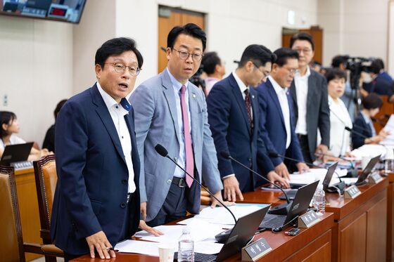 野, 방송3법·노조법·상법 통과에 "與 일방 처리로 경제 마비"