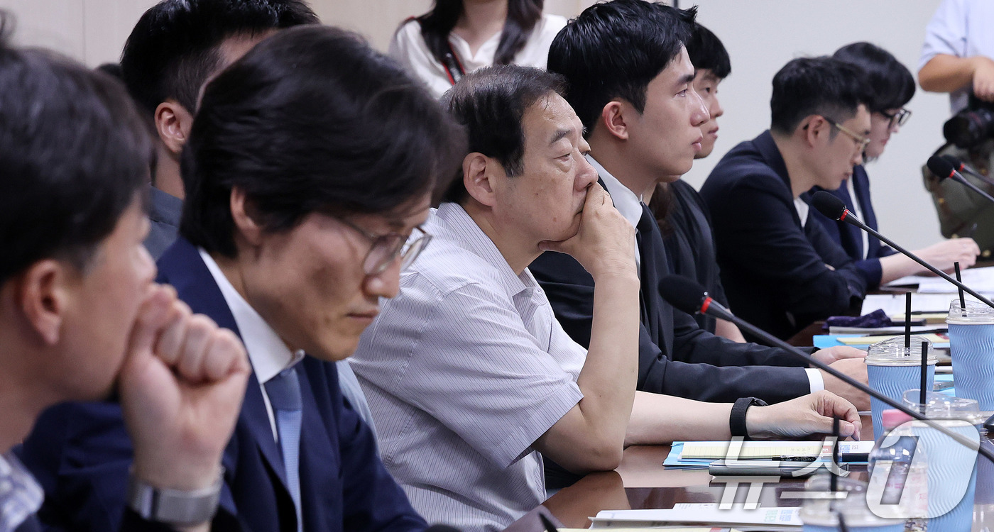 (서울=뉴스1) 박지혜 기자 = 1일 오후 서울 중구 대·중소기업·농어업협력재단 대회의실에서 열린 중소기업 기술탈취 근절 방안 마련을 위한 간담회에 참석한 고시현 솔컴인포컴스 대표 …