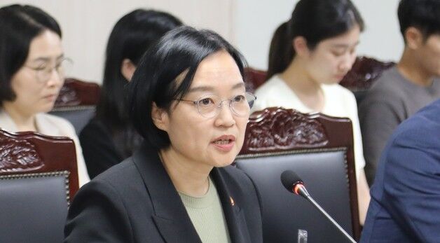 한성숙 장관 \"中企 기술 뺏는 행위 근절\"