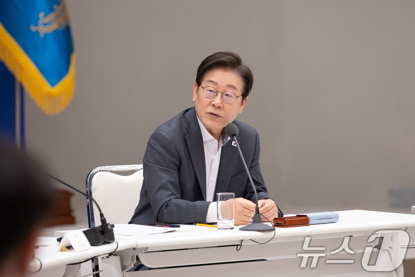 본문 이미지 - 이재명 대통령이 1일 서울 용산 대통령실 청사에서 열린 전국 시·도지사 간담회에서 발언을 하고 있다. &#40;대통령실 제공. 재판매 및 DB금지&#41; 2025.8.1/뉴스1 ⓒ News1 이재명 기자